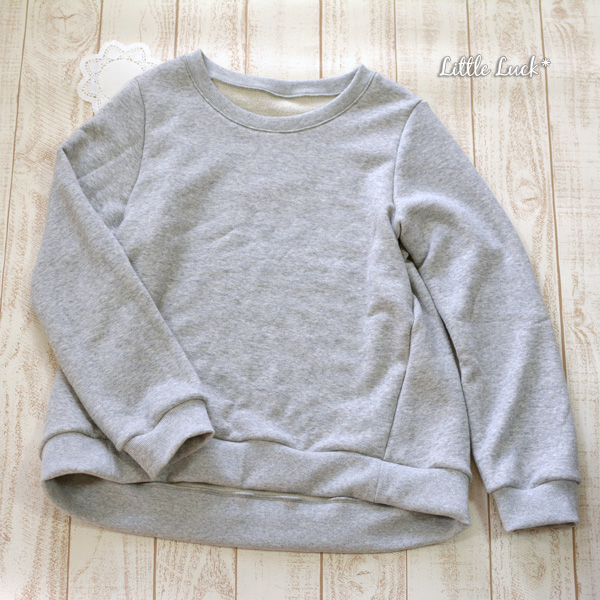 ラウンドヘムスウェット