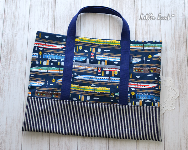 レッスンバッグ