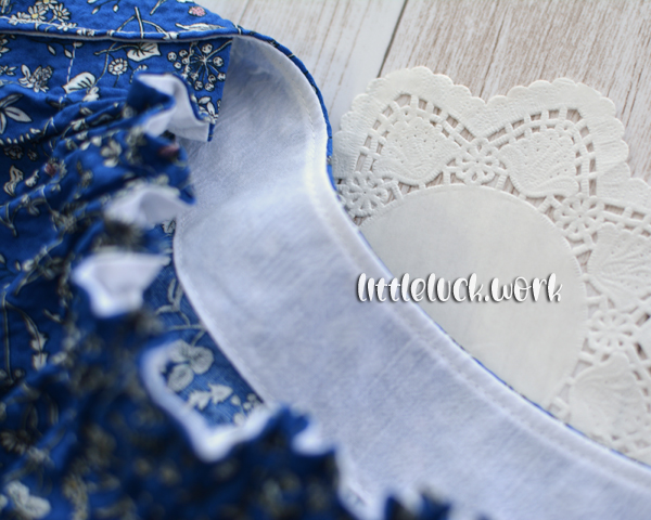 クロスショルダーブラウス