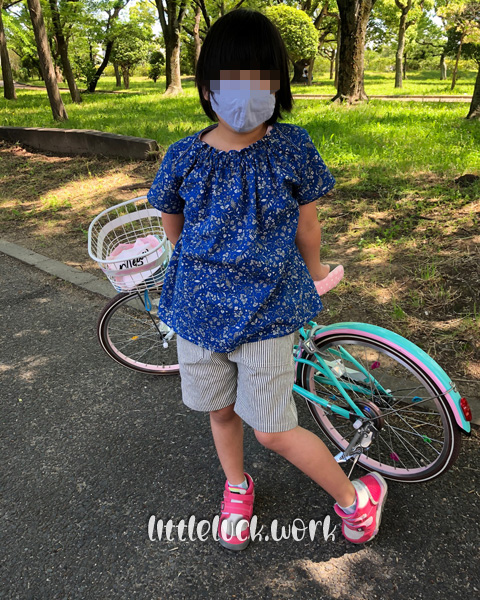 クロスショルダーブラウス