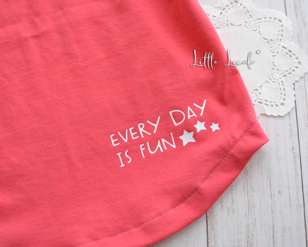 肩落ちラウンドプルオーバー