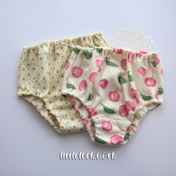 おんなのこショーツ