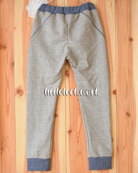 スラッシュパンツ