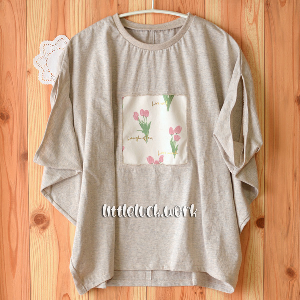 袖スリットTシャツ