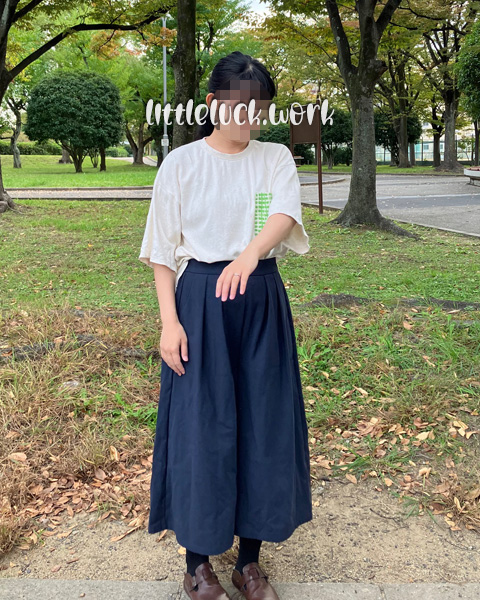 ボックスTシャツとイージーガウチョパンツ