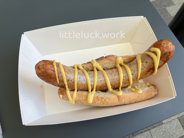 ルクセンブルクパビリオンのソーセージ