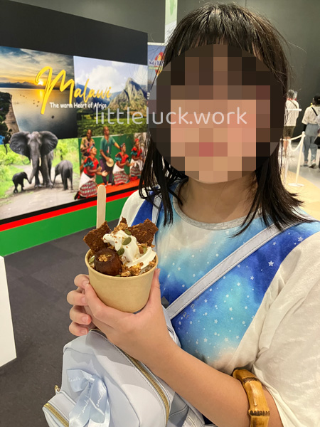 ブルンジのカヌレ